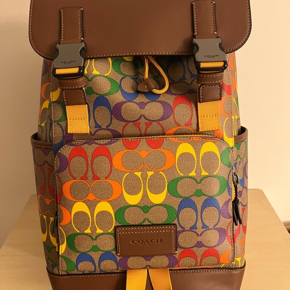 New Coach C9845 Track Backpack In Rainbow Signature Canvas In Gunmetal/Khaki - Picture 3 of 14